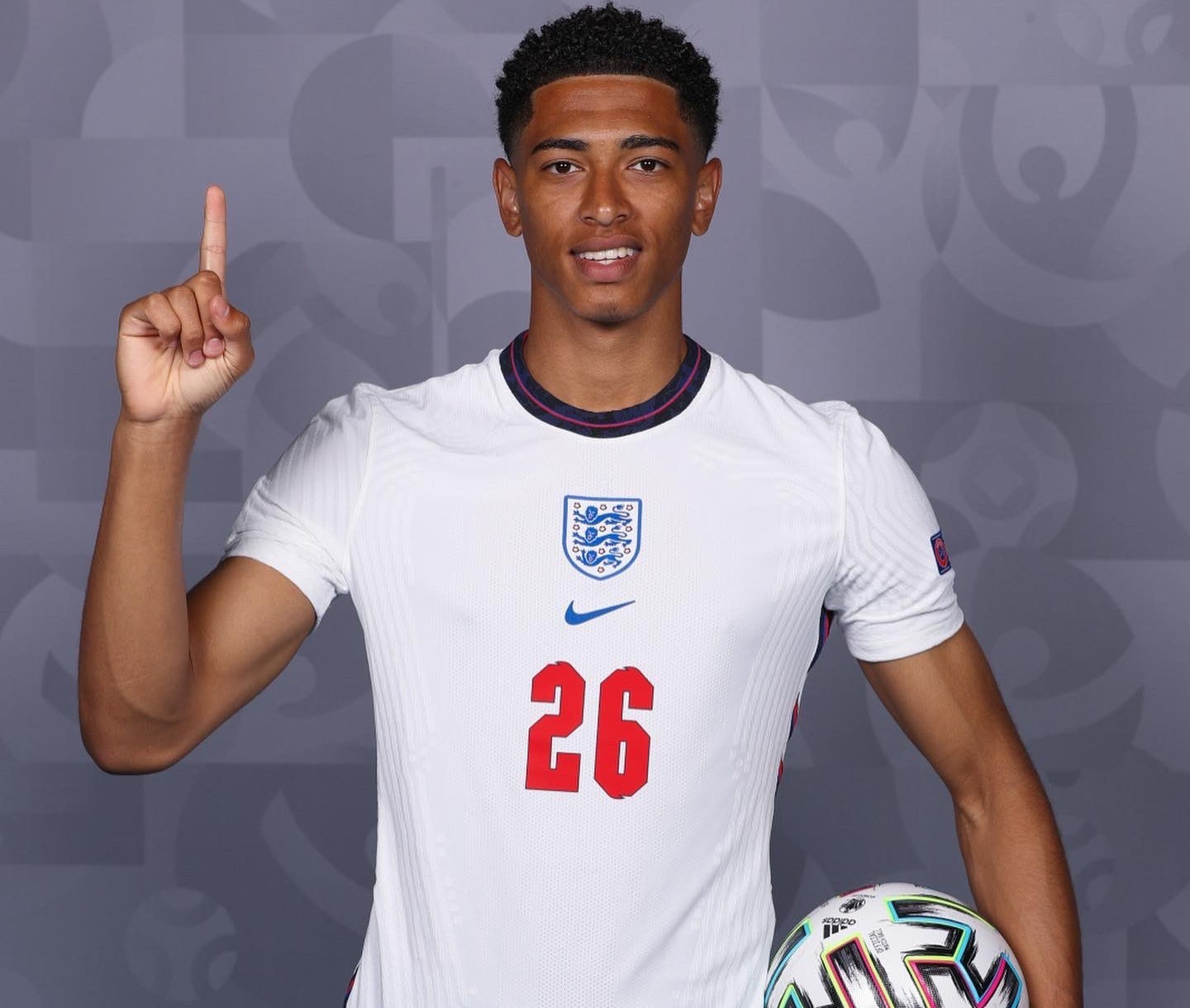 塔：我们知道自己随时都有能力扭转比赛；踢阿森纳目标是胜利（塔：我们有能力随时改写战局，面对阿森纳唯有取胜）