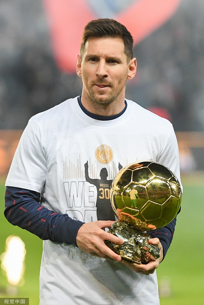 澳超半场：德利安诺夫两送失误，麦克阿瑟暂2-1喷气机（半场战报：德利安诺夫两度失误，麦克阿瑟暂以2-1领先喷气机）