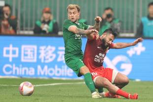 本赛季欧冠迄今五大联赛球队积分：英超74分第一，意甲第二（欧冠本赛季至今五大联赛积分榜：英超以74分领跑，意甲位居第二）