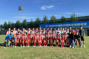 利物浦伤情报告：伊萨克有望复出对阵森林，弗林蓬下月初回归（利物浦伤情更新：伊萨克或迎复出战森林，弗林蓬预计下月初归队）