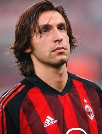 赛前发高烧，普利希奇比赛当天和球队会合并替补双响导演逆转（赛前高烧缠身，普利希奇赛日火线合流替补梅开二度导演逆转）