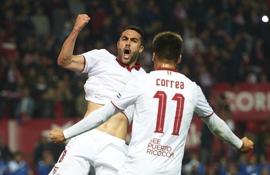 弗兰克：外界批评？我真的不在乎；我一直都想踢进攻足球（弗兰克：不在意批评，始终坚持进攻打法）