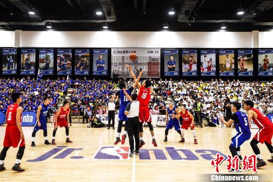 阿隆索：我相信我不是第一个必须经历这些情况的教练（阿隆索：我确信许多教练都经历过类似的处境）