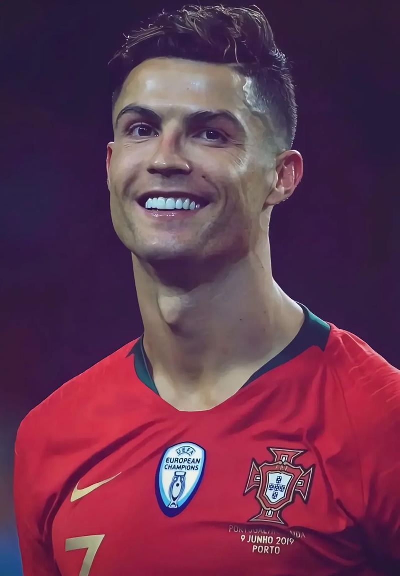 申花客战广岛三箭：吴曦领衔，米内罗、阿马杜、路易斯首发（申花客场挑战广岛三箭：吴曦率队，米内罗、阿马杜、路易斯先发）