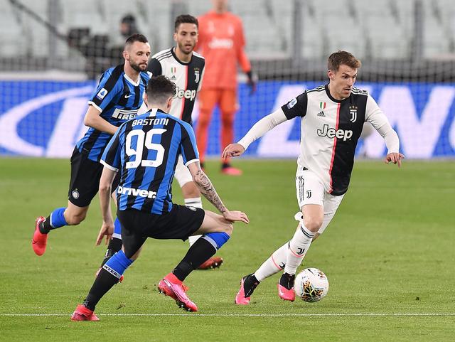 继C罗之后，姆巴佩是第二位单一自然年为皇马进球53+的球员（姆巴佩继C罗之后，成为皇马单一自然年进球53+的第二人）