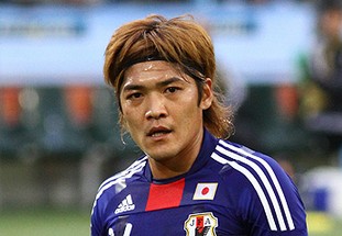 太可惜！28岁昔日“三杰”跟腱断裂，若不是伤情困扰他能比肩德容（遗憾！28岁昔日“三杰”遭遇跟腱断裂，若非伤病困扰本可媲美德容）